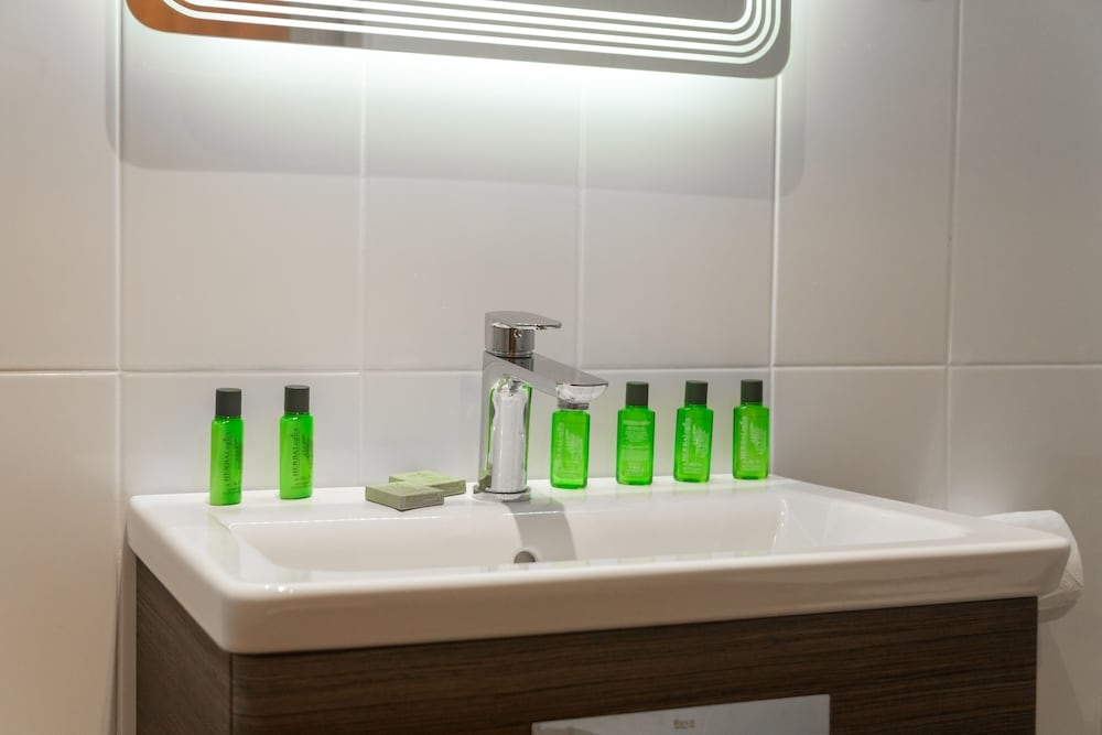 욕실 편의 시설