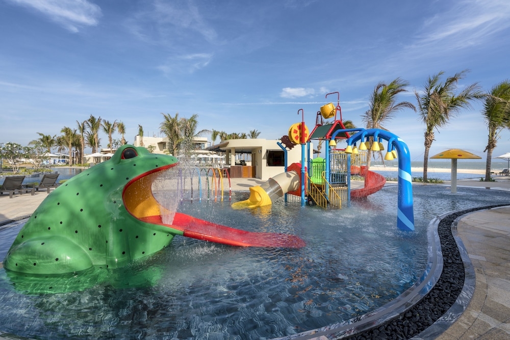 어린이 놀이 공간 - 야외