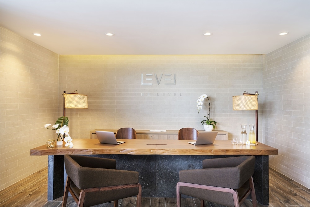 이그제큐티브 라운지