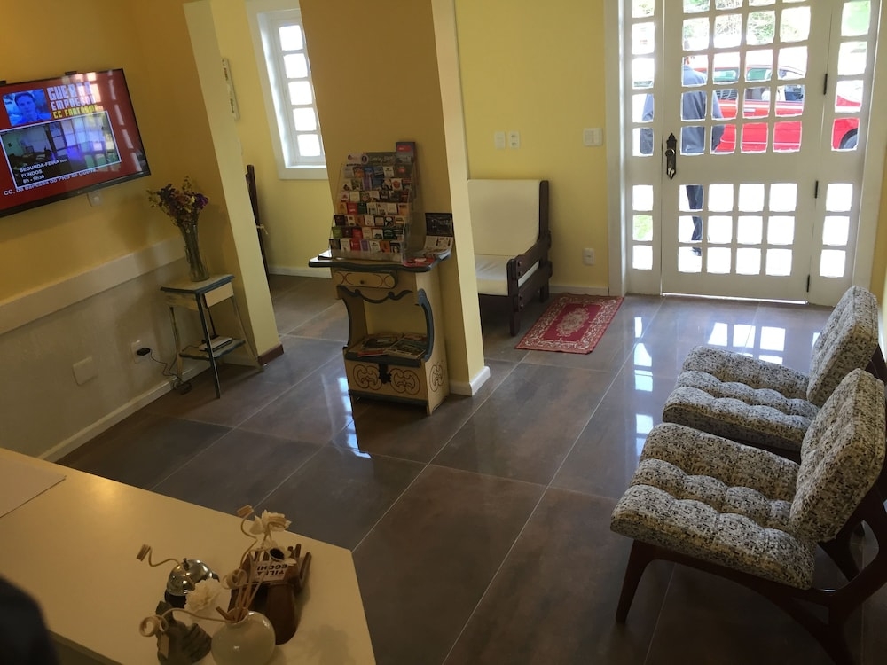 로비 좌석 공간