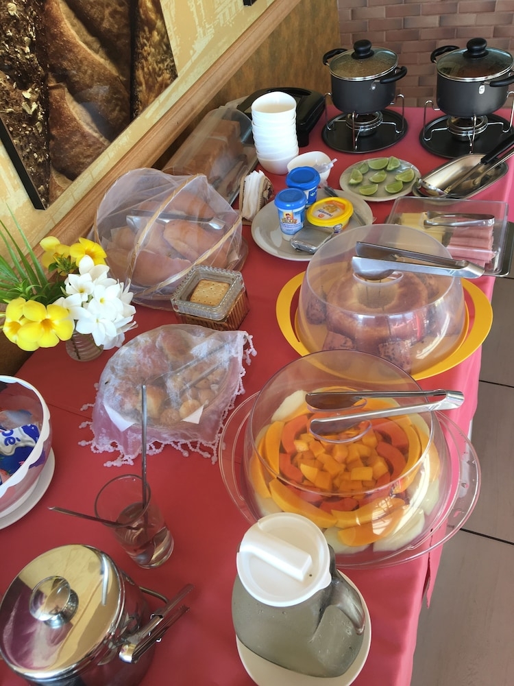 뷔페 아침 식사