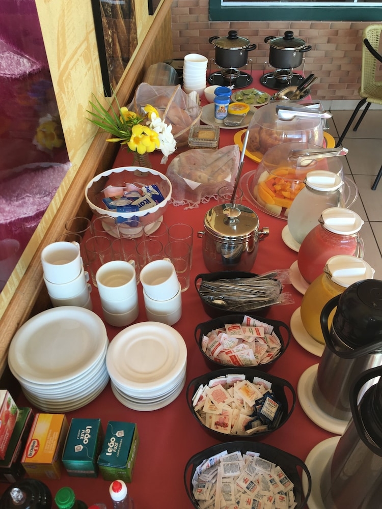 뷔페 아침 식사