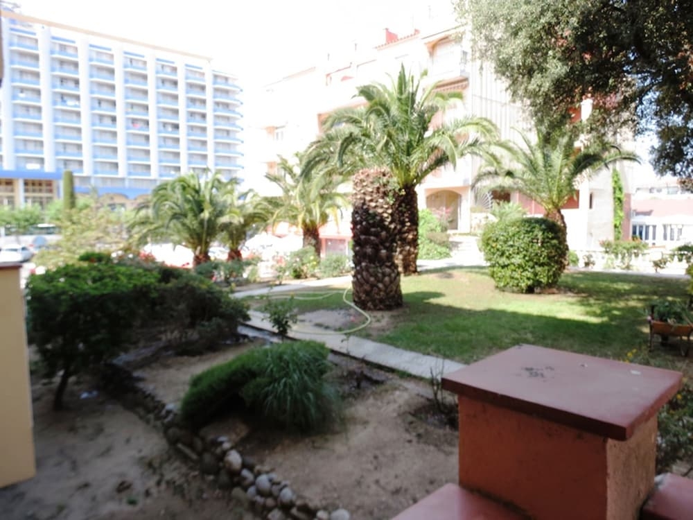 숙박 시설 구내