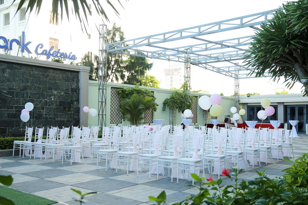 야외 연회 공간