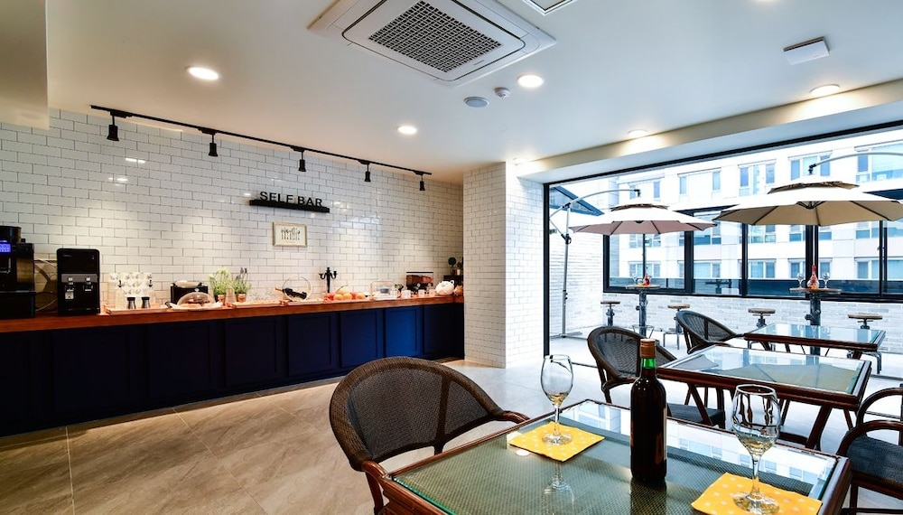 아침 식사 공간