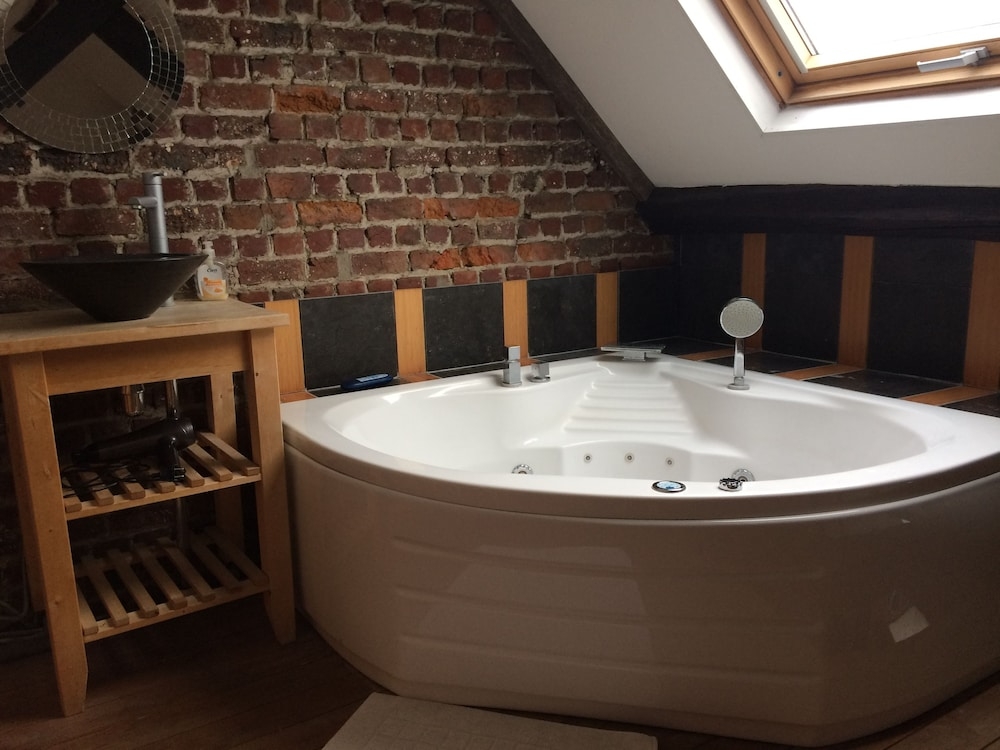 욕실 편의 시설