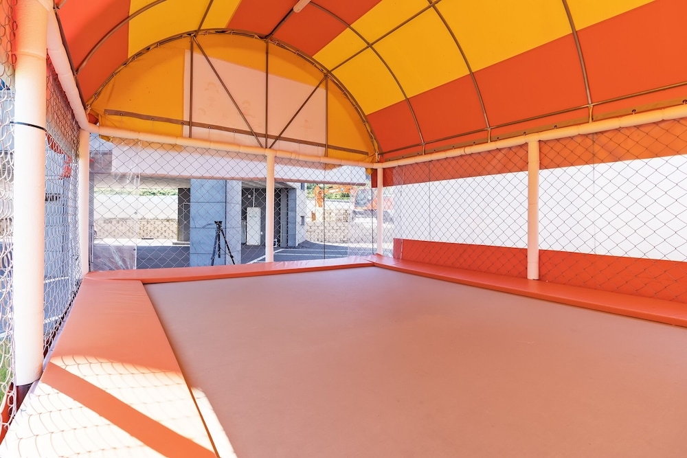 어린이 놀이 공간 - 야외