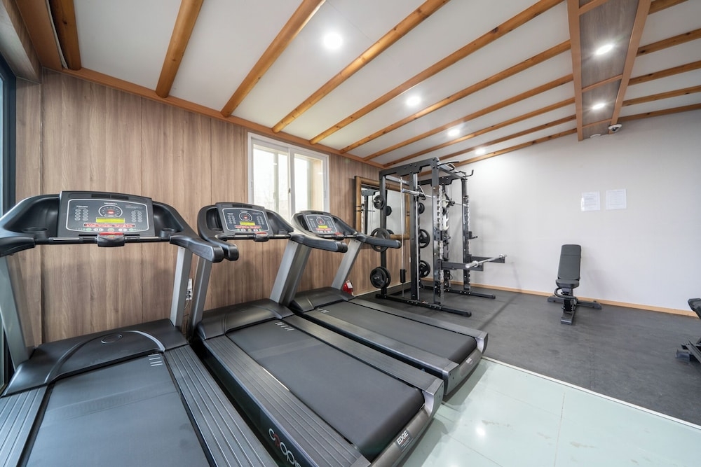 숙박 시설 내 편의 시설/서비스