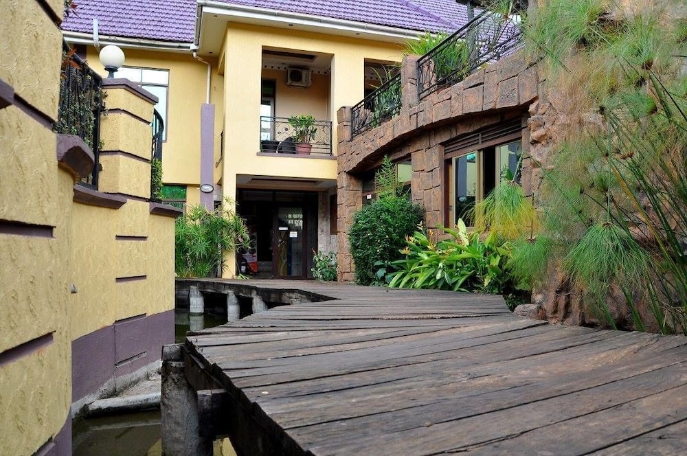 숙박 시설 구내