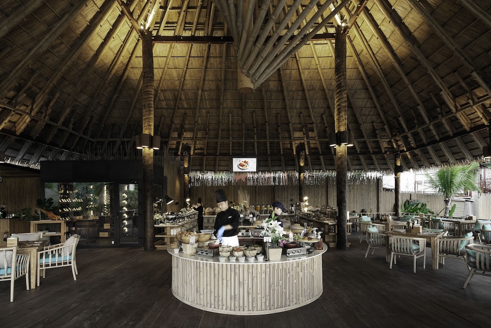 뷔페 아침 식사