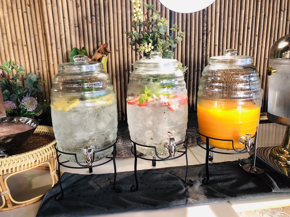 뷔페 아침 식사