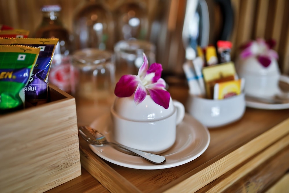 커피 및/또는 커피 메이커