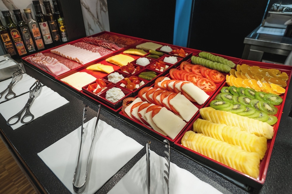 뷔페 아침 식사