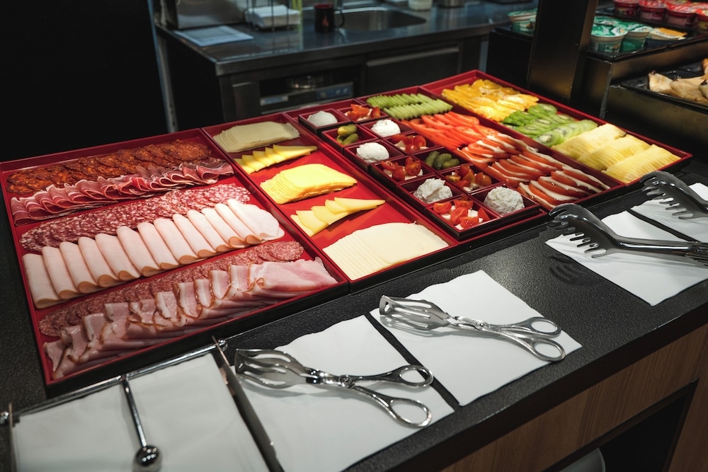 뷔페 아침 식사