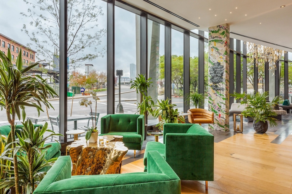 로비 좌석 공간