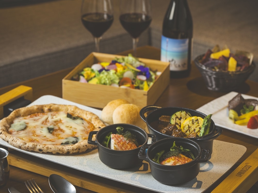 룸서비스 - 식사