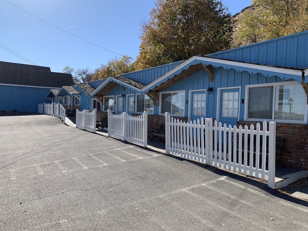 숙박 시설 정면