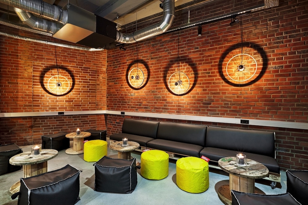 로비 좌석 공간