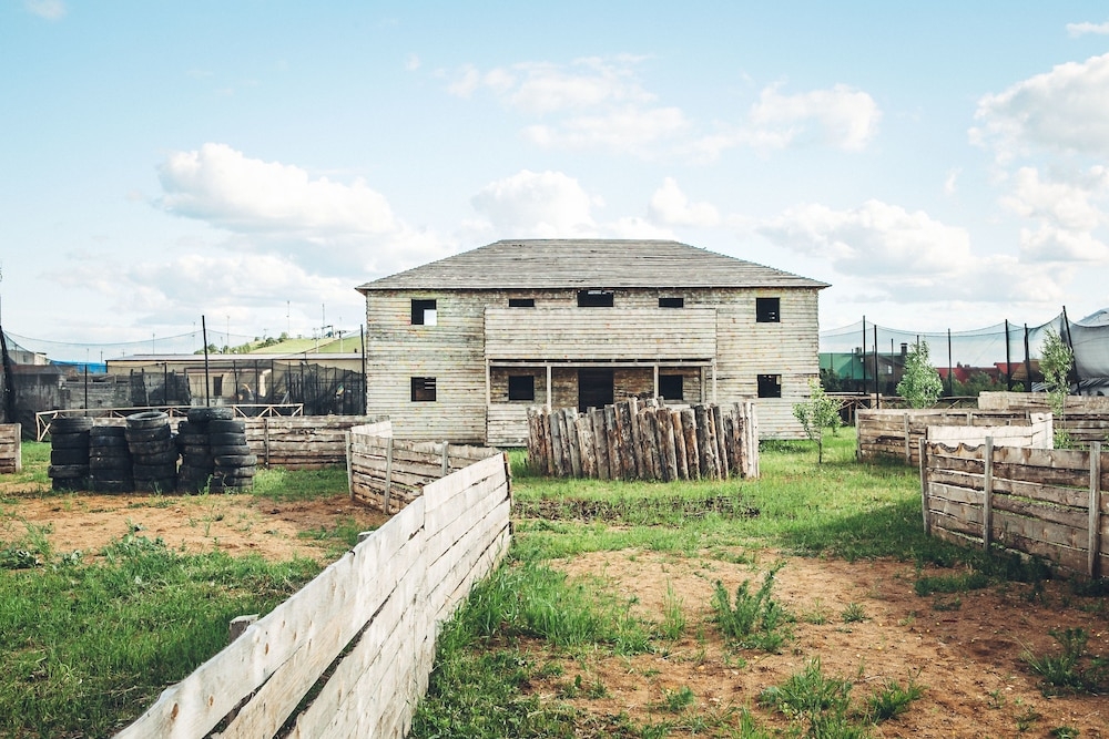 숙박 시설 구내