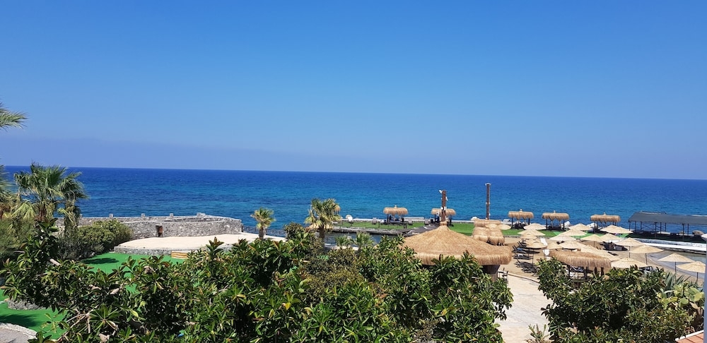 숙박 시설 구내