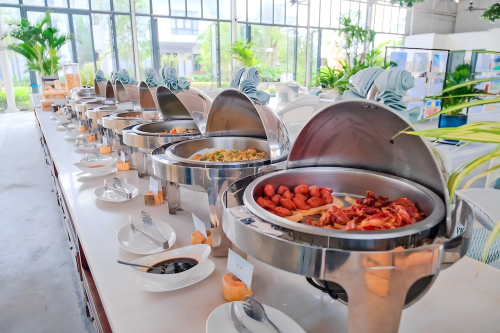 뷔페 아침 식사