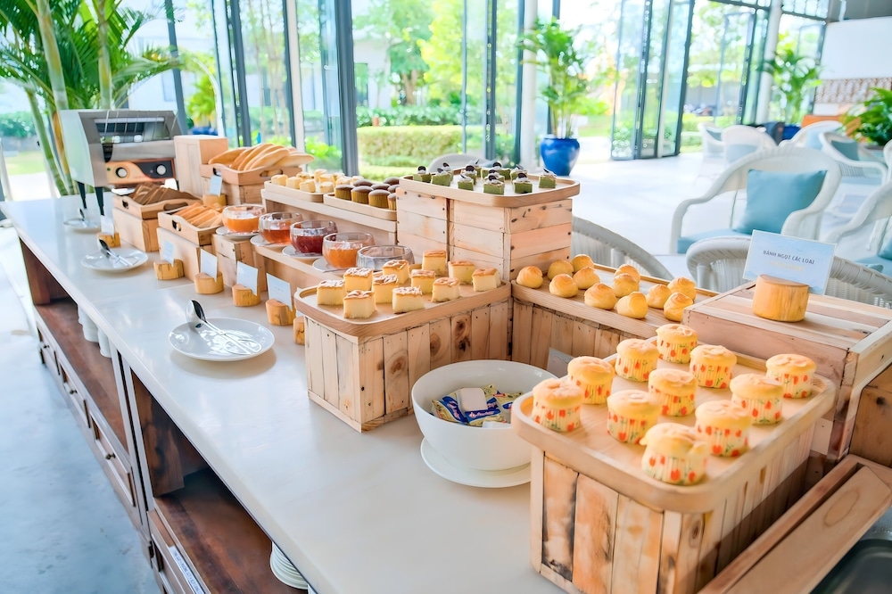 뷔페 아침 식사