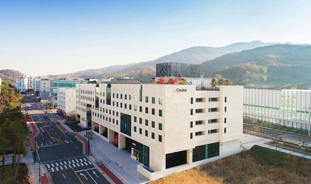 숙박 시설 정면