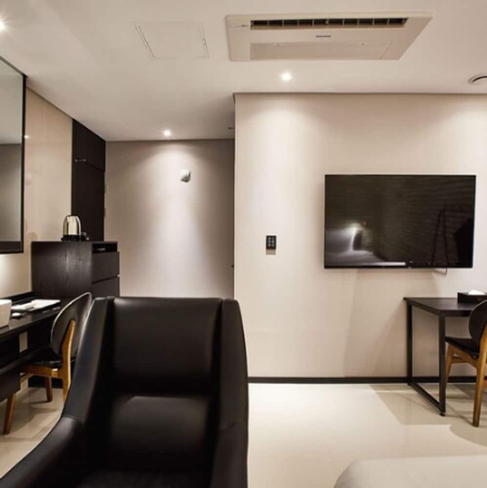 객실 내 편의 시설/서비스