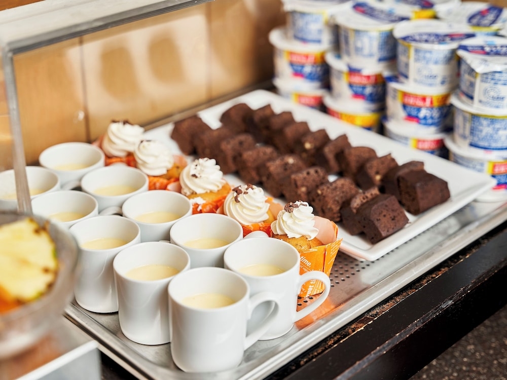 뷔페 아침 식사