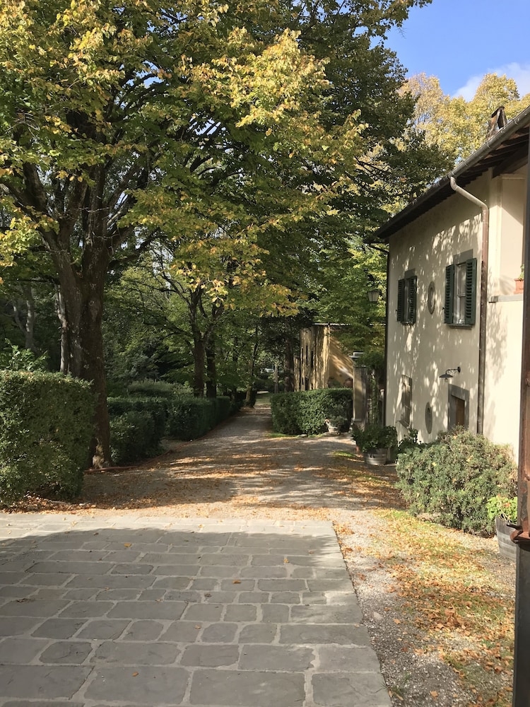 숙박 시설 입구