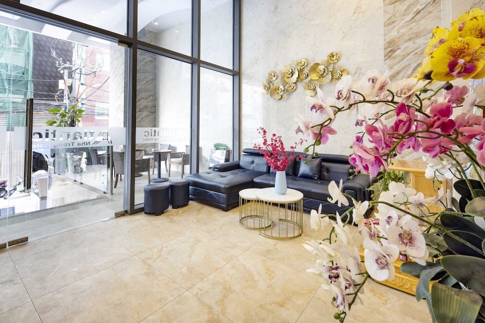 로비 좌석 공간