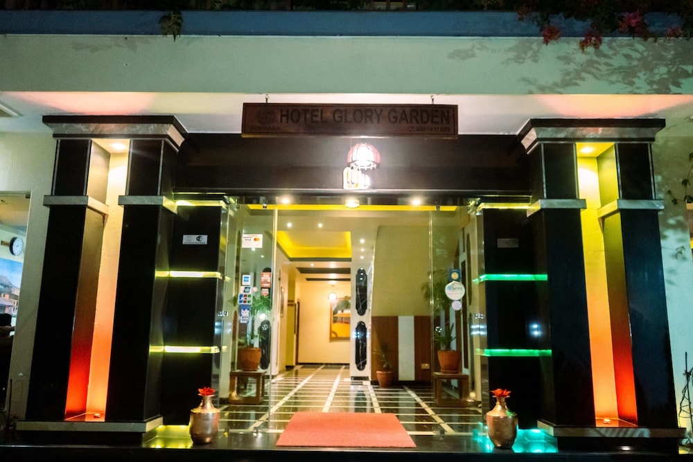 숙박 시설 정면