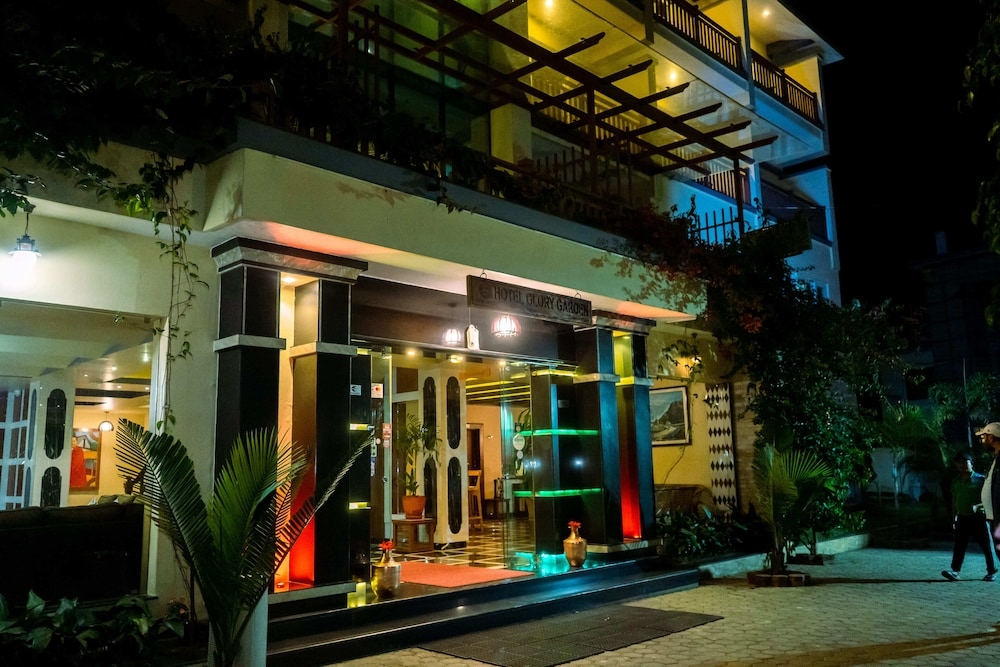 숙박 시설 정면