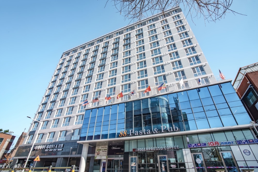 숙박 시설 정면