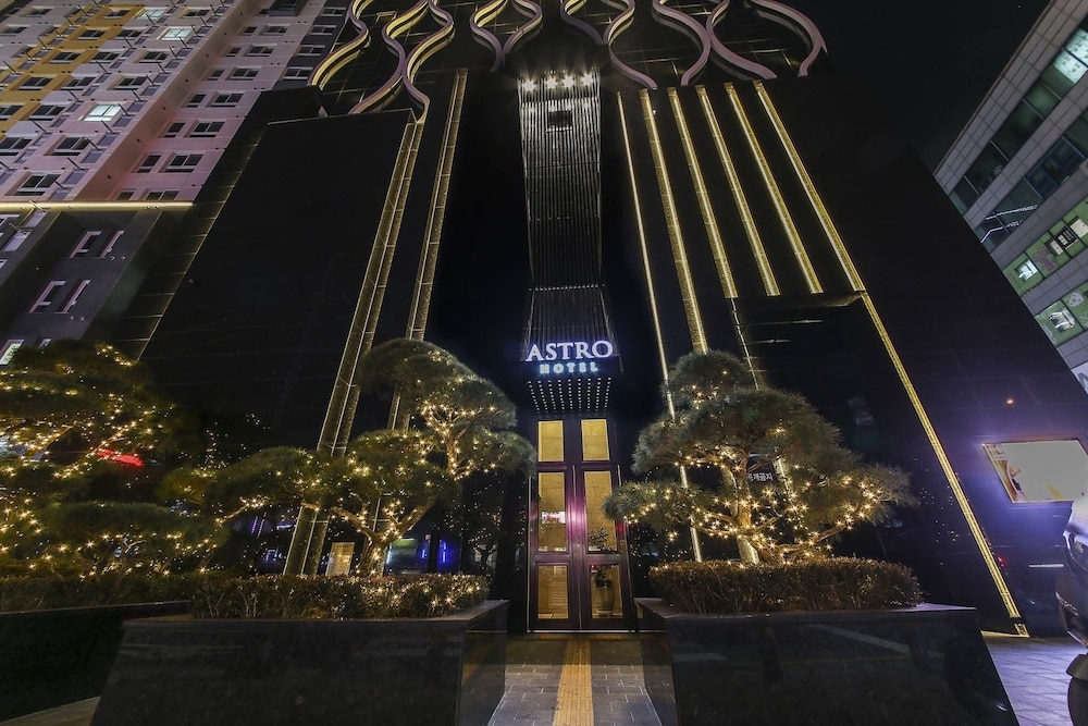 숙박 시설 입구