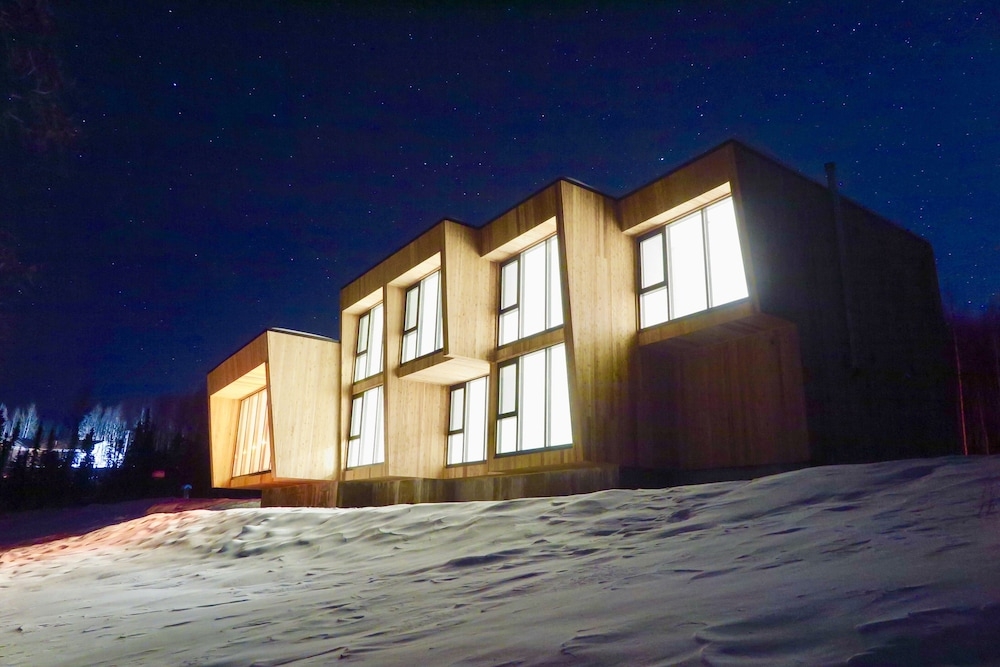 숙박 시설 정면