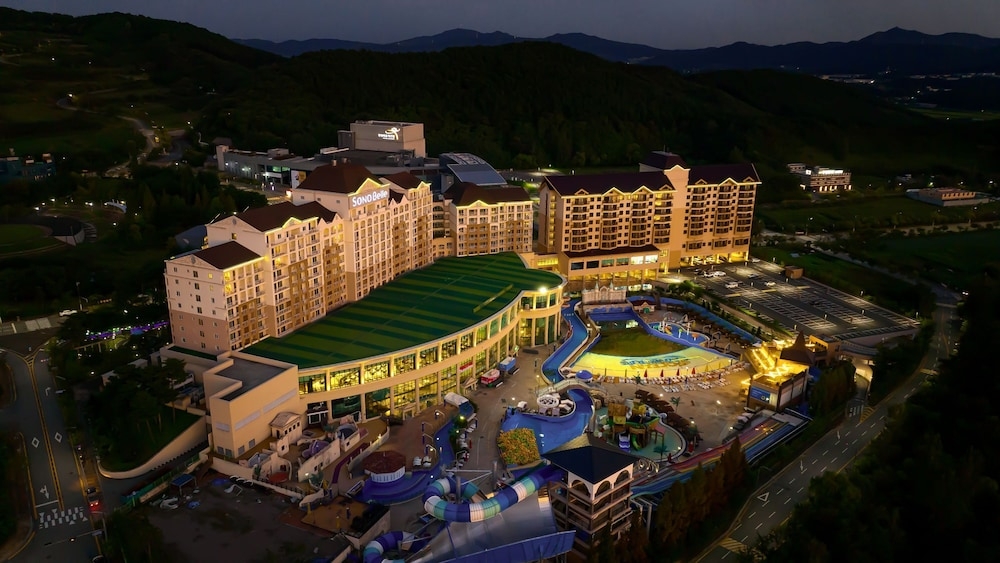 숙박 시설 정면