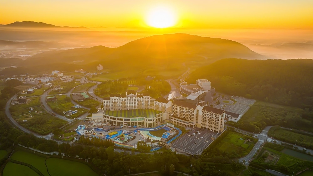 숙박 시설 정면