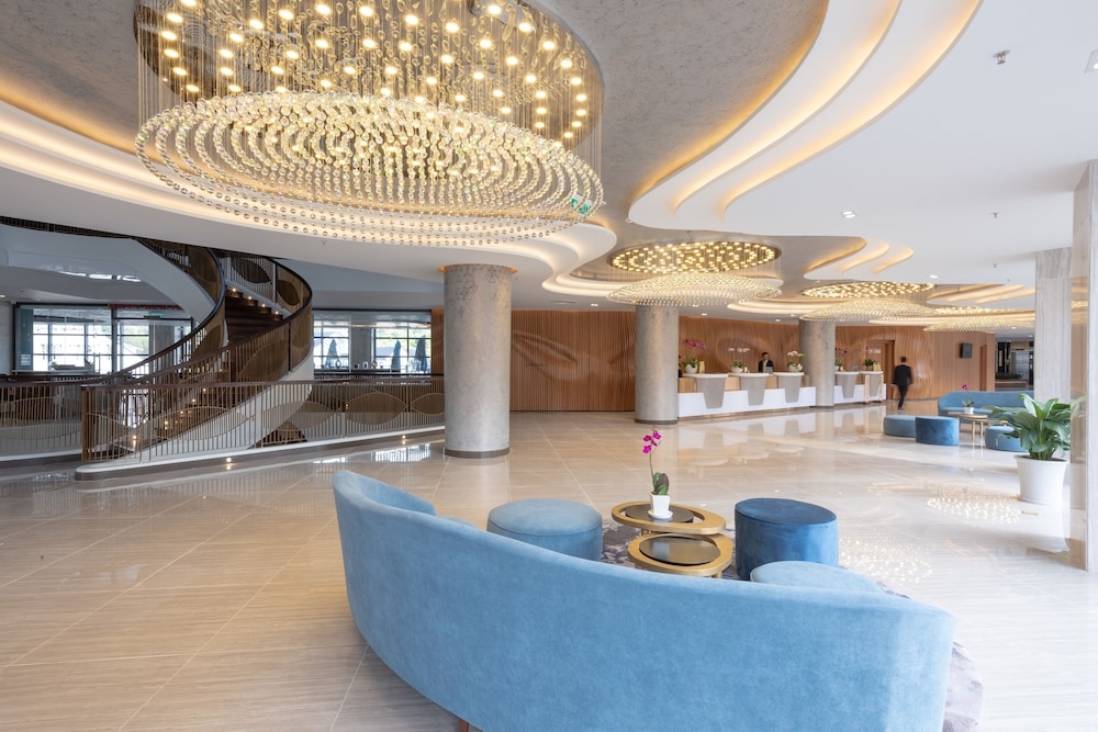 로비 좌석 공간