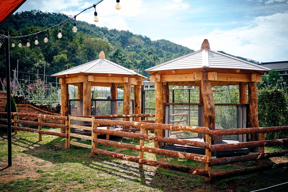 어린이 놀이 공간 - 야외