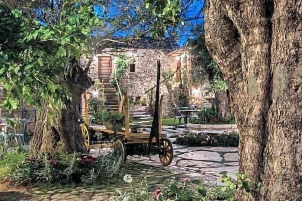 숙박 시설 구내