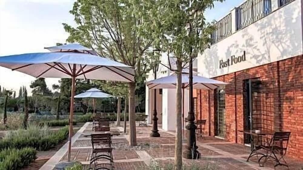 숙박 시설 구내