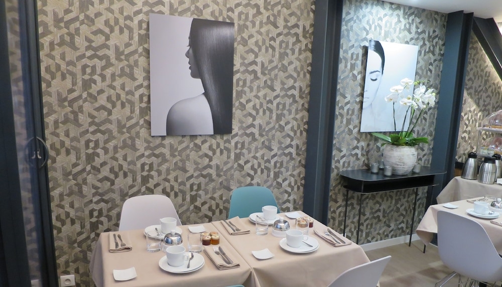 뷔페 아침 식사