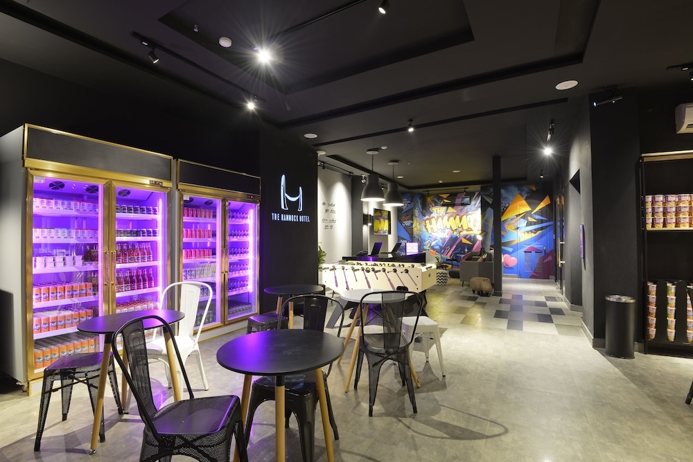 로비 좌석 공간