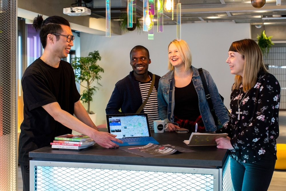 콘시어지 데스크