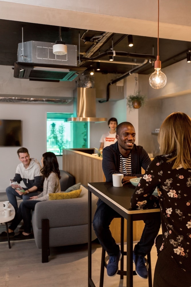 숙박 시설 내 편의 시설/서비스