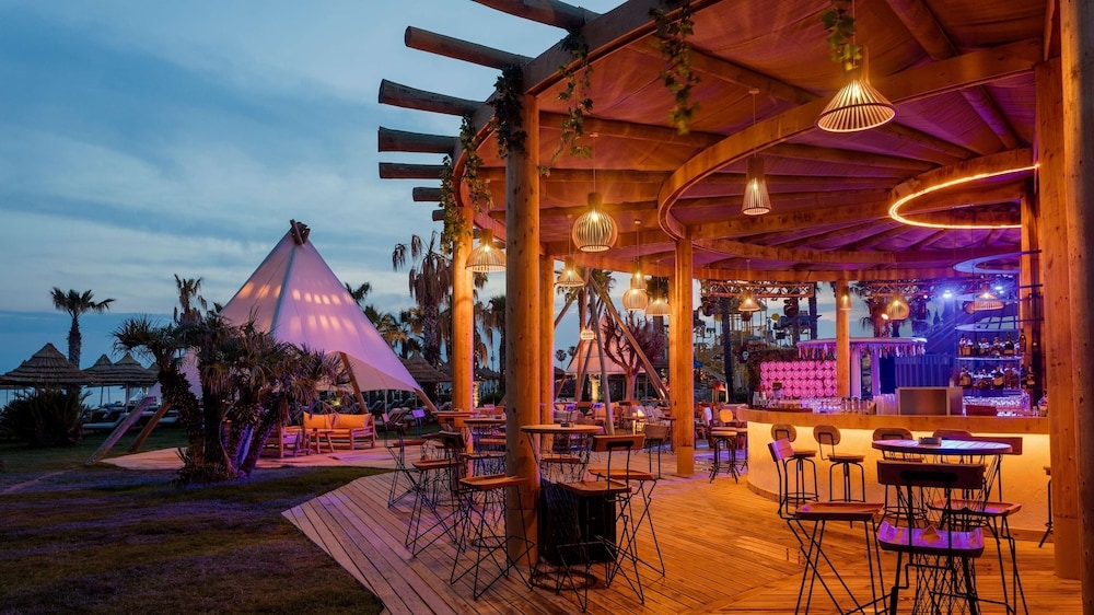 바(숙박 시설 내)