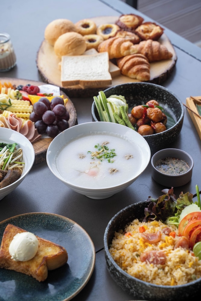 뷔페 아침 식사