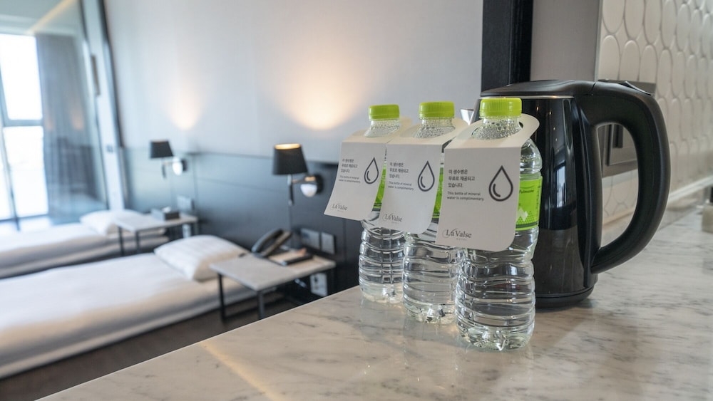 객실 내 편의 시설/서비스