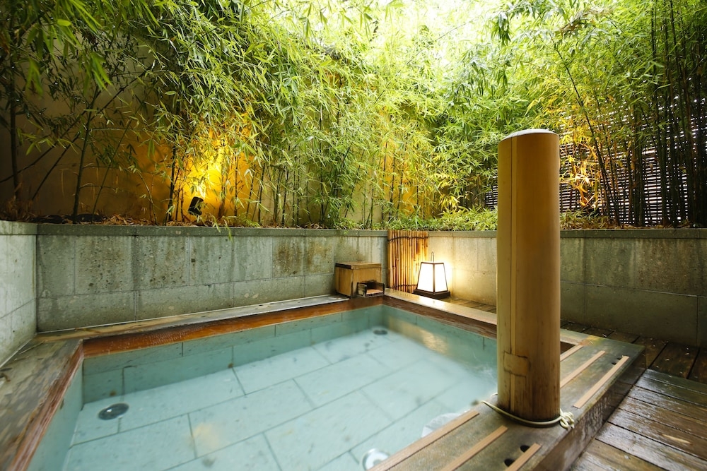 숙박 시설 내 편의 시설/서비스